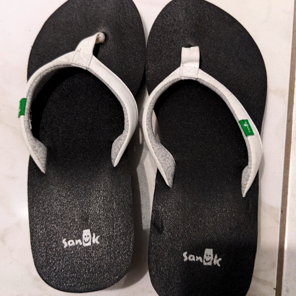 NWOT Sanuk Yoga Mat Wedge FlipFlops
